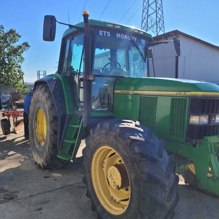 Tractor John Deere Premium 6910, an 1999, clima, 135 CP, 4x4. IMPORT