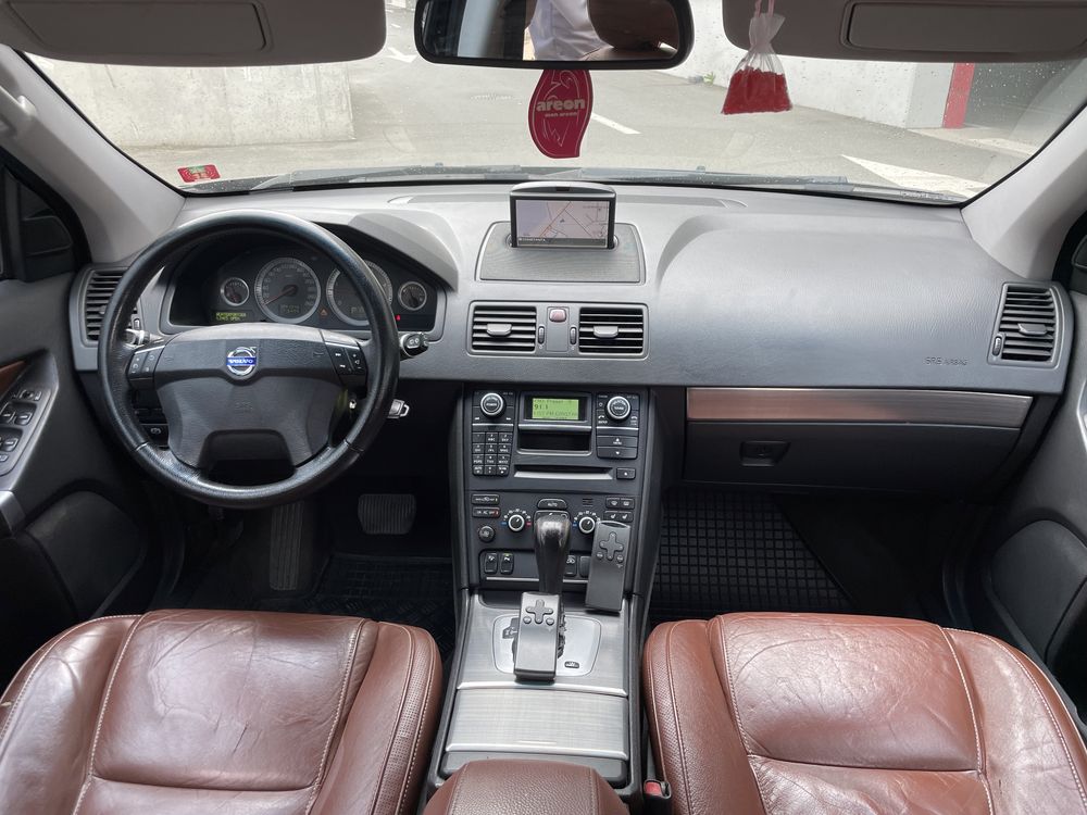 Volvo Xc90•R•Design•2008•2.4 Diesel•7 Locuri•Automat