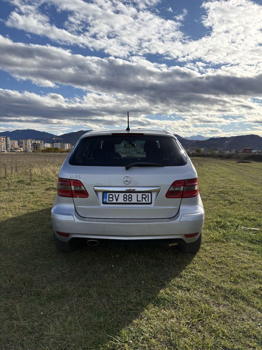 Mercedes B class