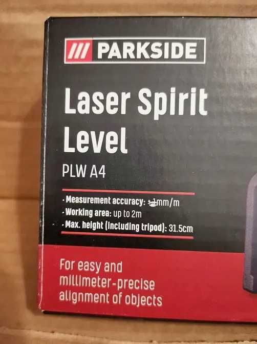 Nivela laser boloboc si trepied, noua, sigilata, din Germania.