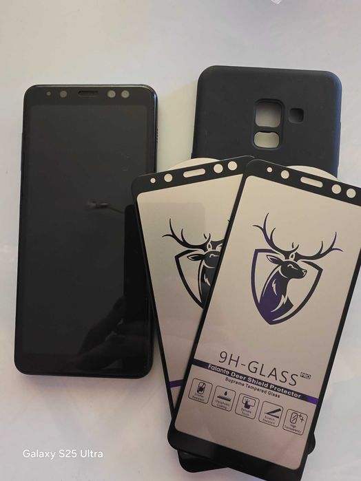 Смартфон Samsung Galaxy A8 (2018