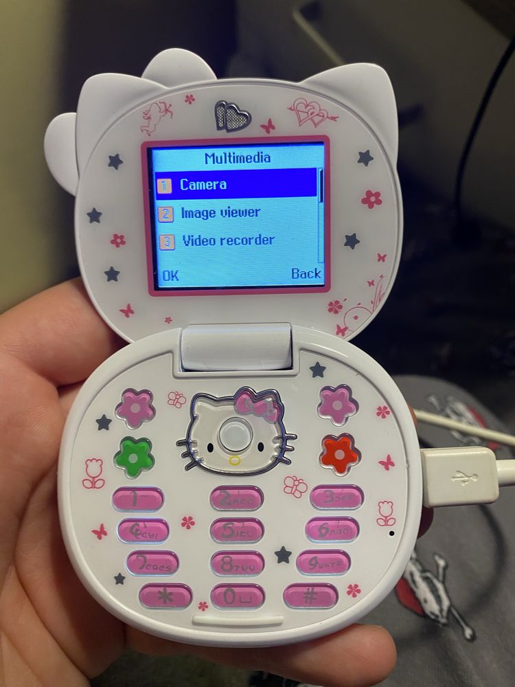 Hello Kitty телефон