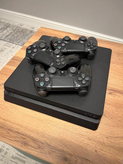 Пс4 бу в отличном состоянии