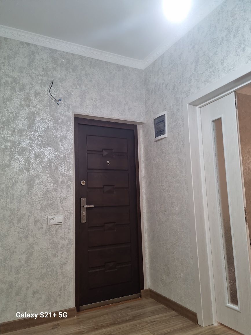 Продаю свою квартиру с ремонтом на Алгоритме