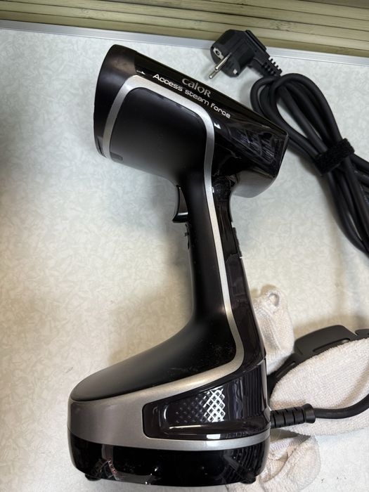 Уред за гладене с пара Calor Access