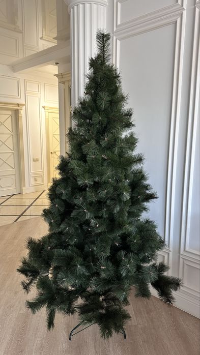 Новогодняя елка искусственная