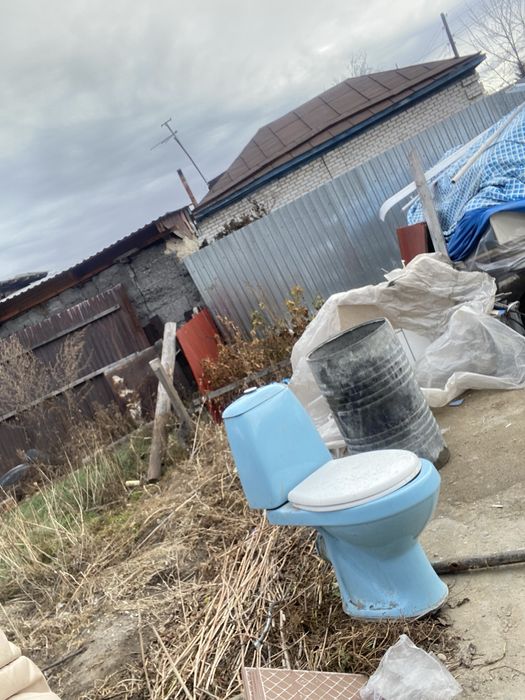 продается унитаз б/у