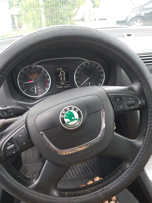 Skoda octavia limusine