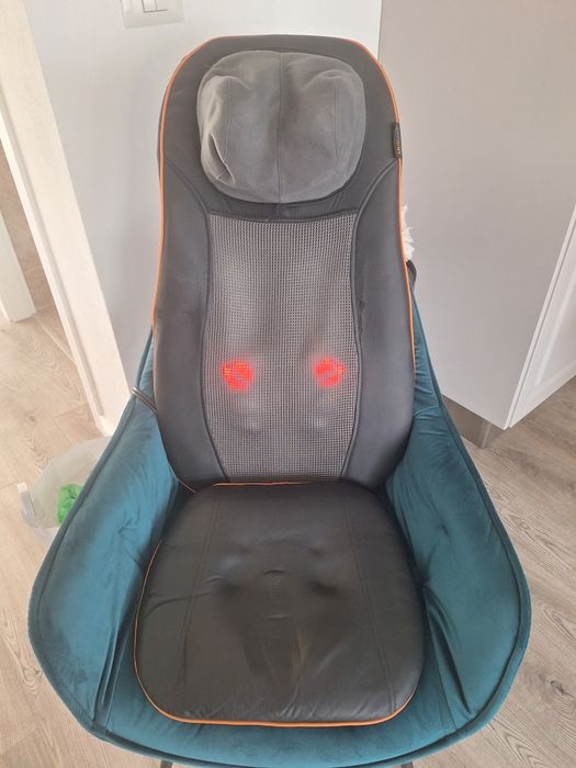 Scaun de masaj cu telecomanda