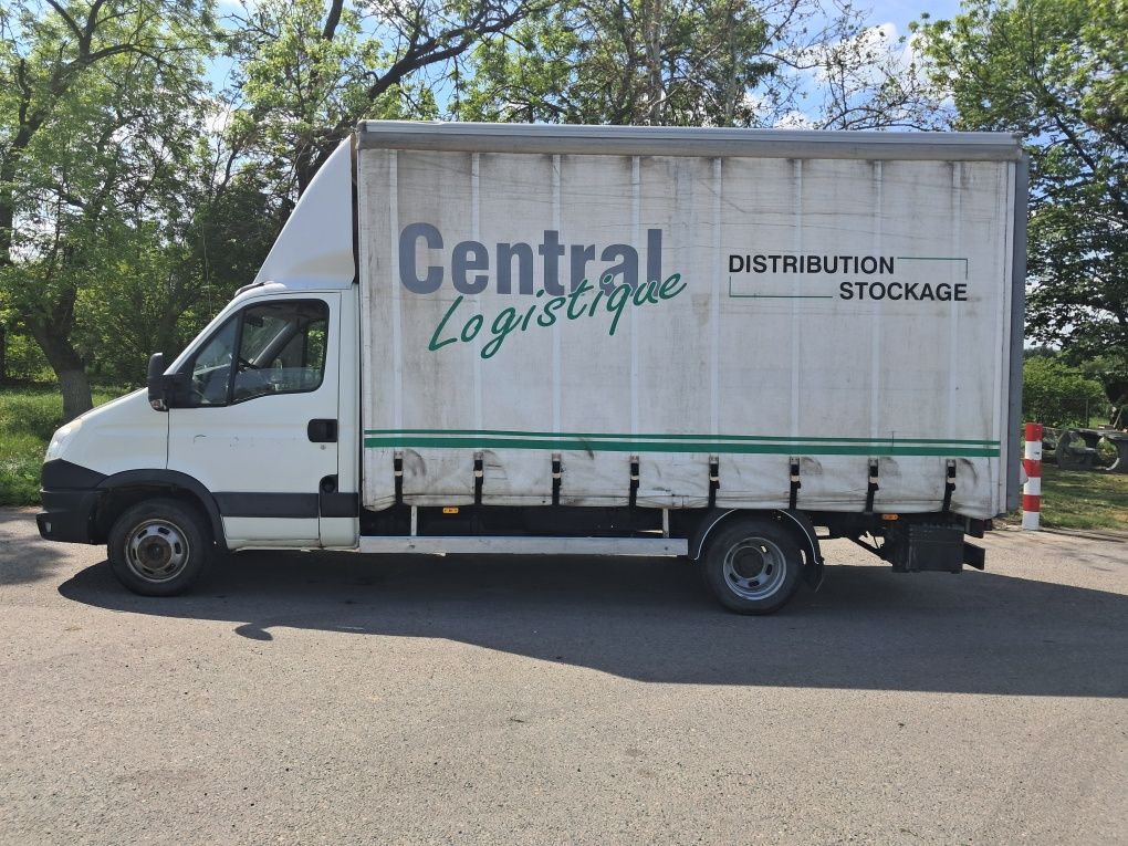 Iveco 35C12 3.5 t clima oblon  pilot 6 viteze