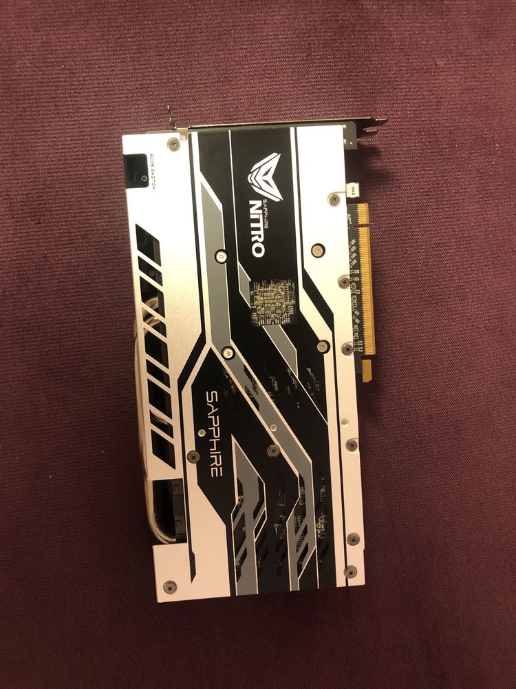 Продам видеокарту AMD Sapphire Nitro RX580 4Gb