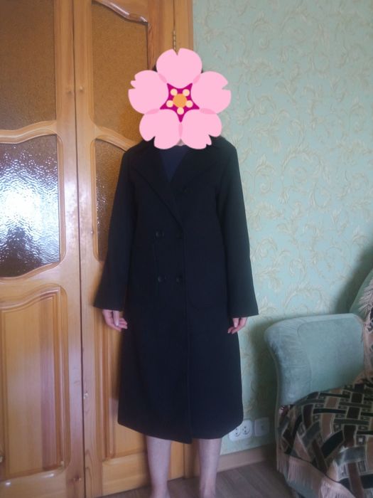Продам пальто драп новое.