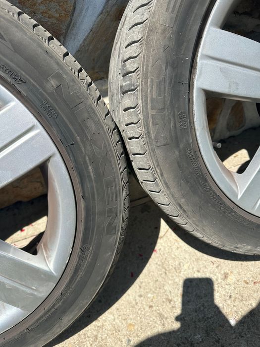 225/50R17 между болтово разстояние 5х112.