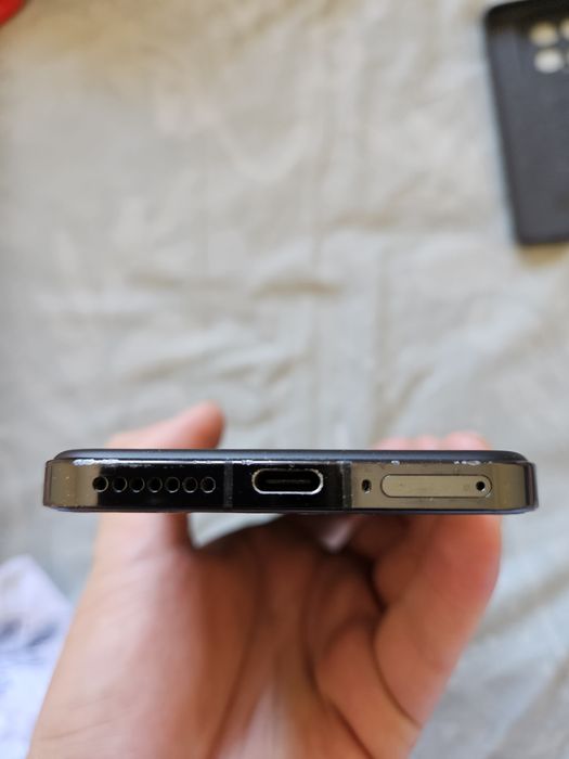 Xiaomi 14 flagmen Global veraiya