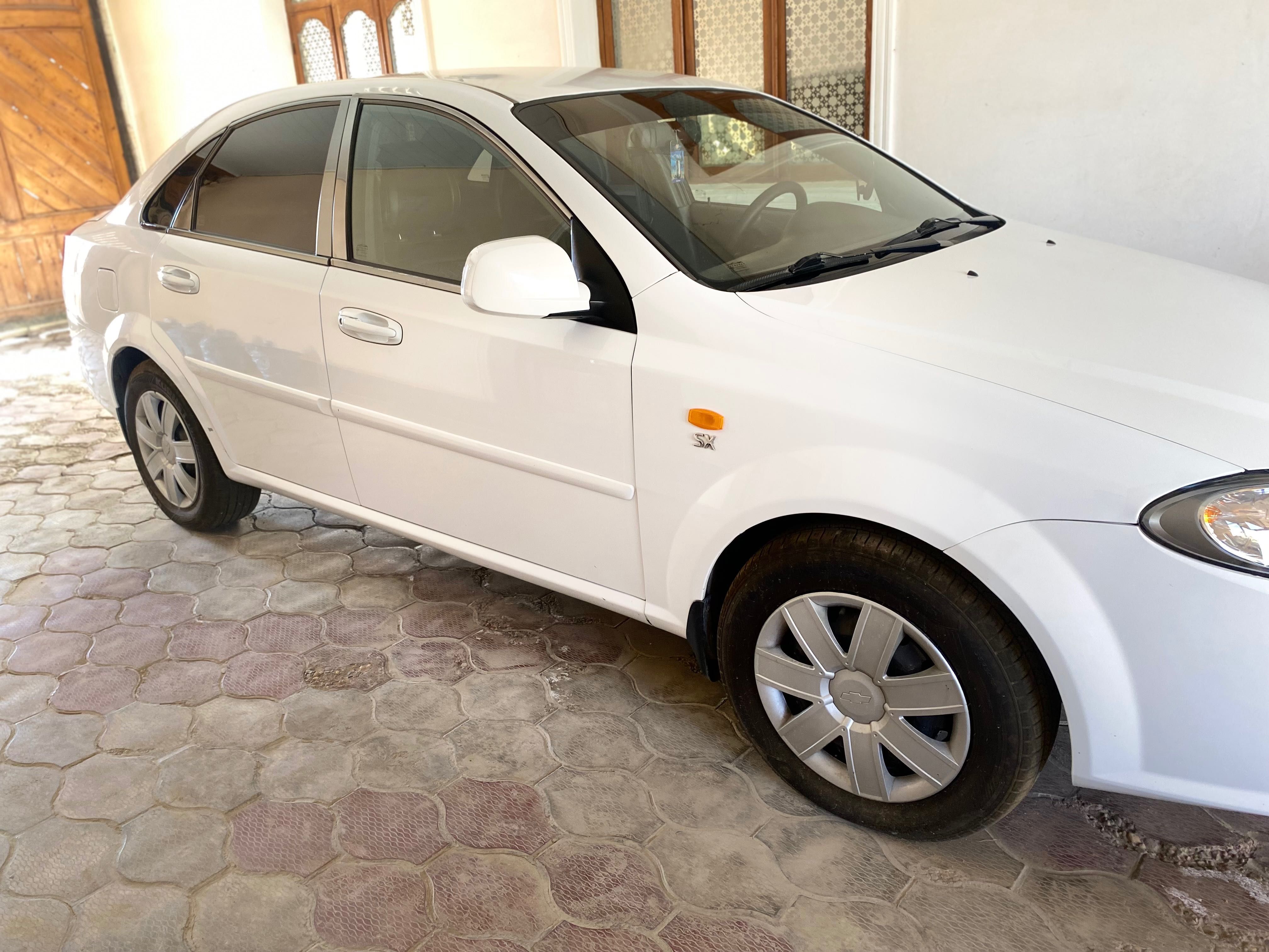 Sotiladi Chevrolet Gentra 2019yil