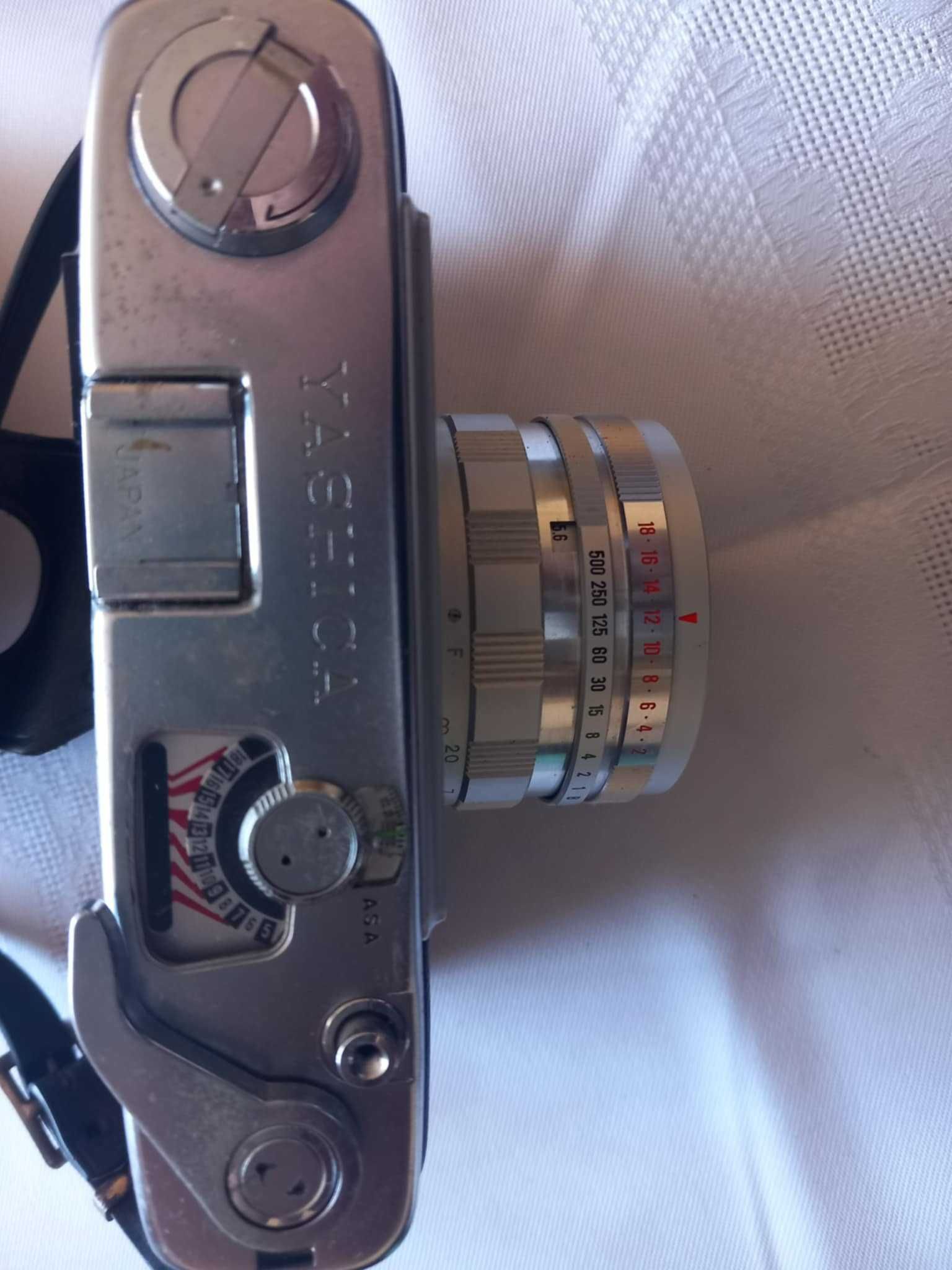 Фотоапарат  Yashica Minister III