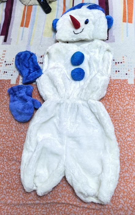 Новогодний костюм Снеговика