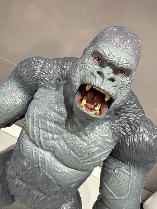 Gorilă uriasa -figurina articulată