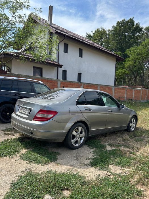 Vând Mercedes C class w204
