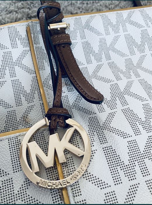 Poseta Michael Kors
