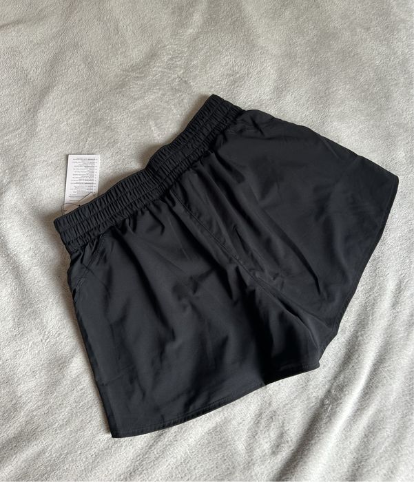 НОВИ!! Къси панталонки /шорти/ Nike