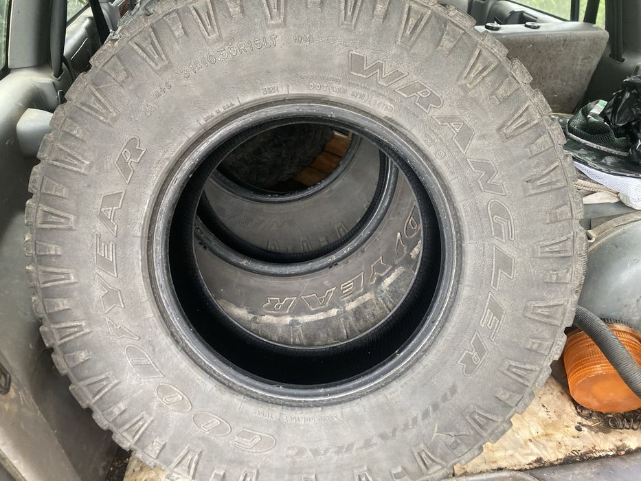 Goodyear Wrangler Duratrac 31/10.5/15 r