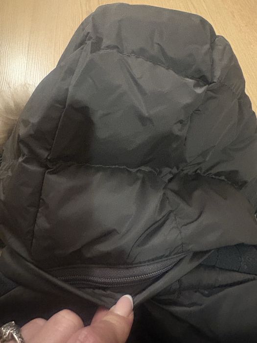 Детско зимно яке Moncler с гъши пух