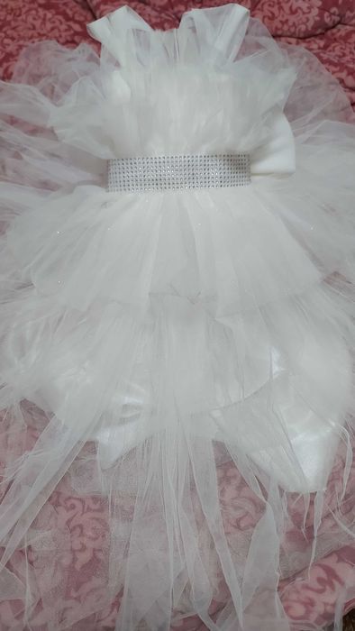 Vand rochița prințesă