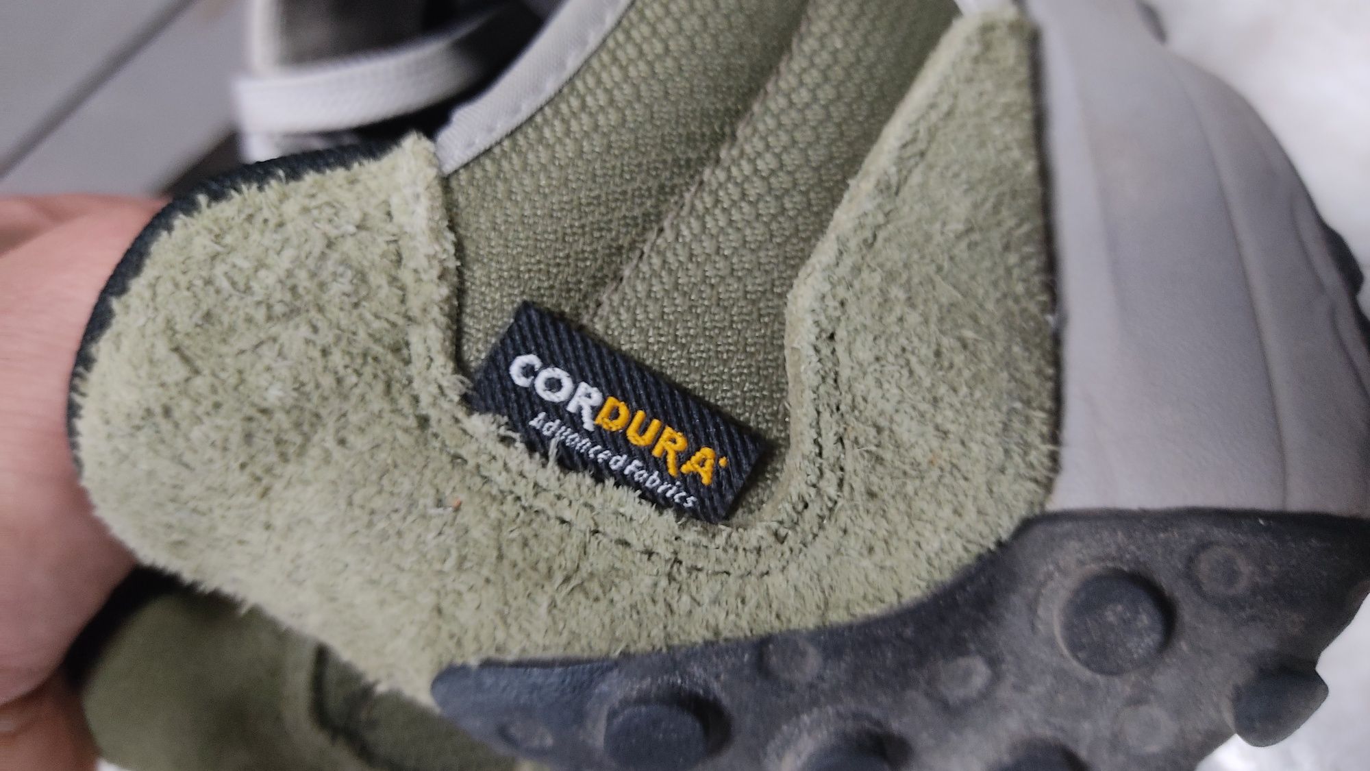 Маратонки New balance 327