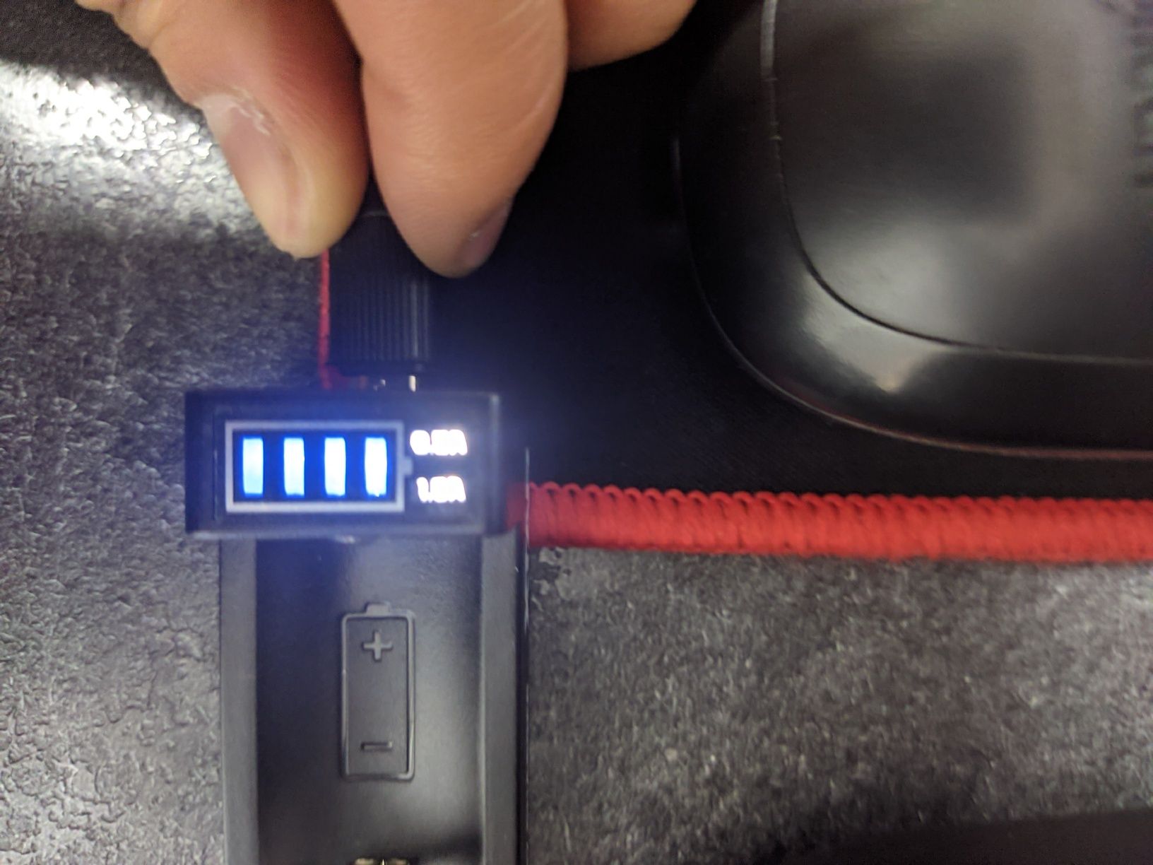 Универсальное зарядное устройство XTAR ANT MC1 Plus USB
