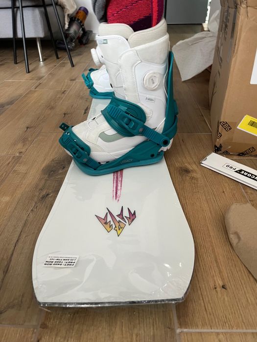 Womens 2025 Union Legacy Snowboard M