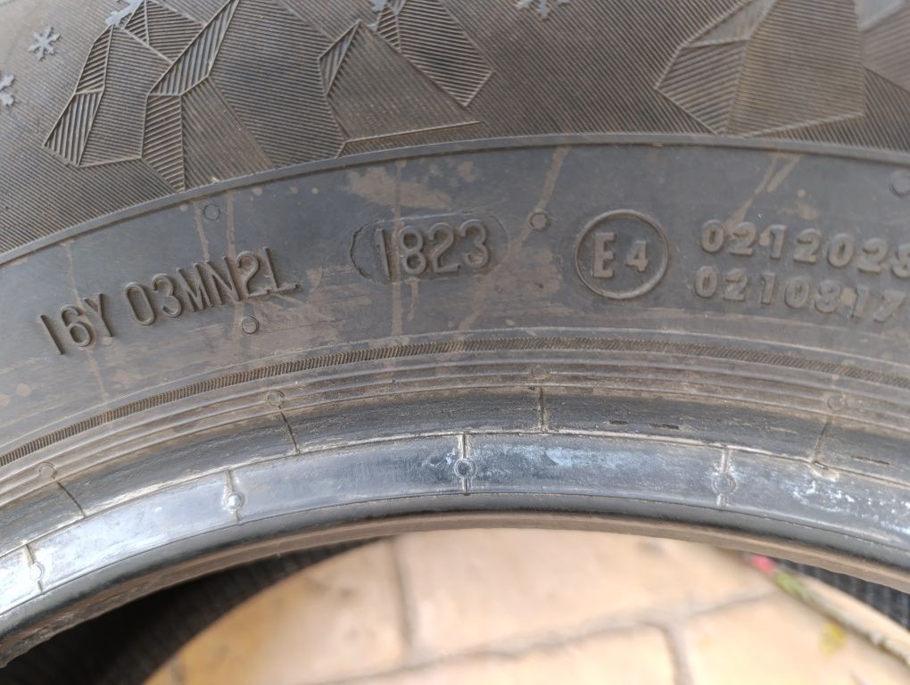 Гуми Semperit 215/65/16 dot 2023