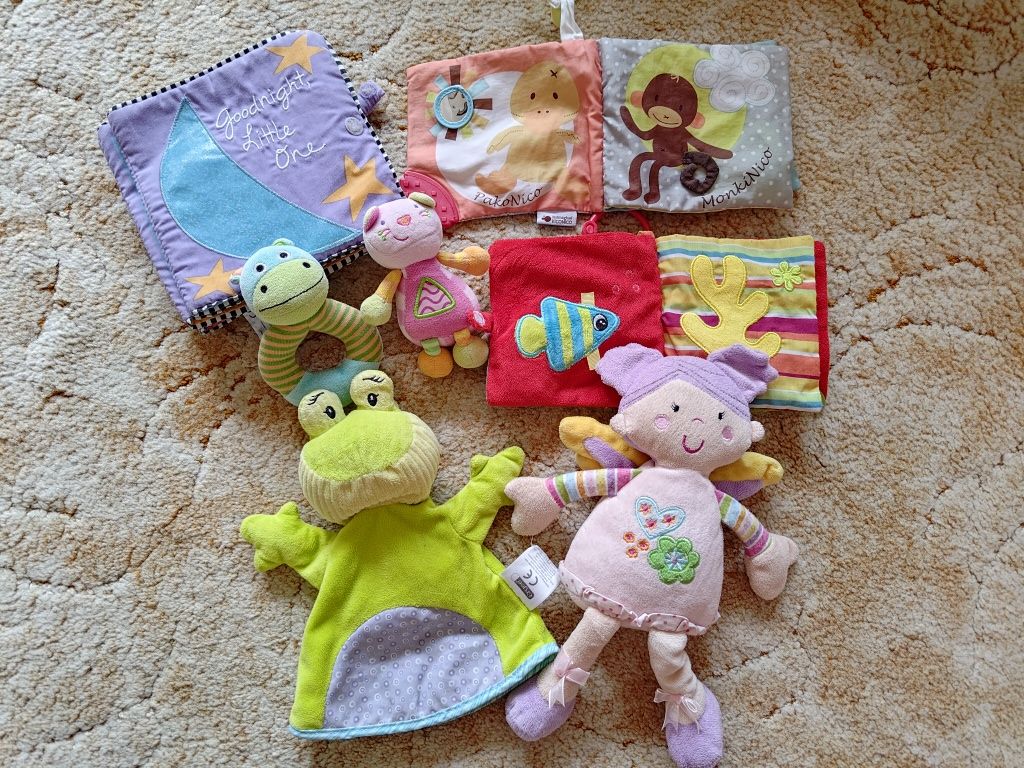 Бебешки играчки, бизи борд за тодлъри, дървена азбука