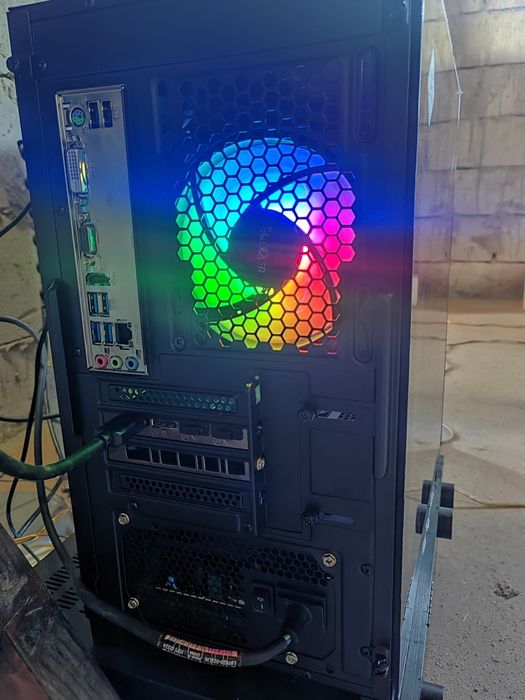 Pc gaming nou garantie 2ani wifi 32gb ram ryzen 5500 rtx 3050  512 ssd