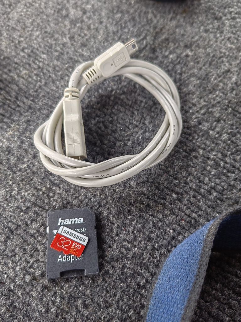 Aparat foto Sony 230