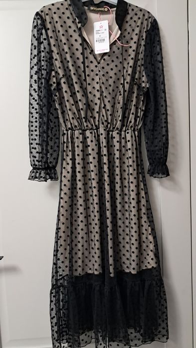 Rochie Starshiners nouă cu etichetă