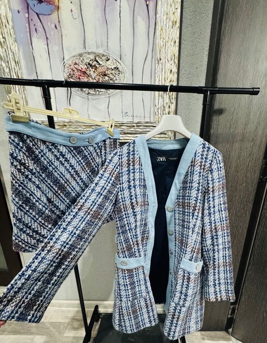 Комплект сако и пола Zara