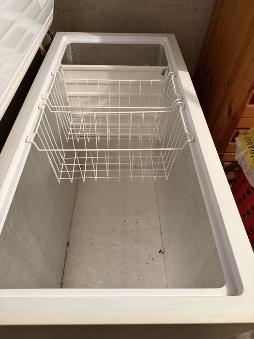 Хоризонтален фризер