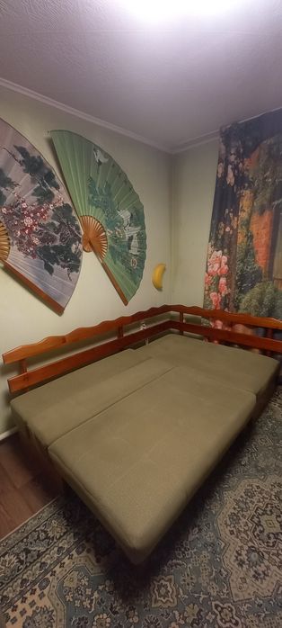 Продам угловой диван