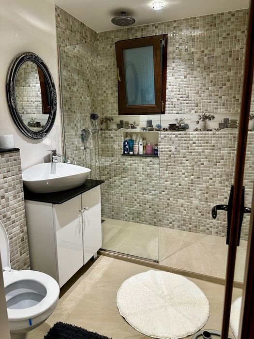 Vând apartament 3 camere