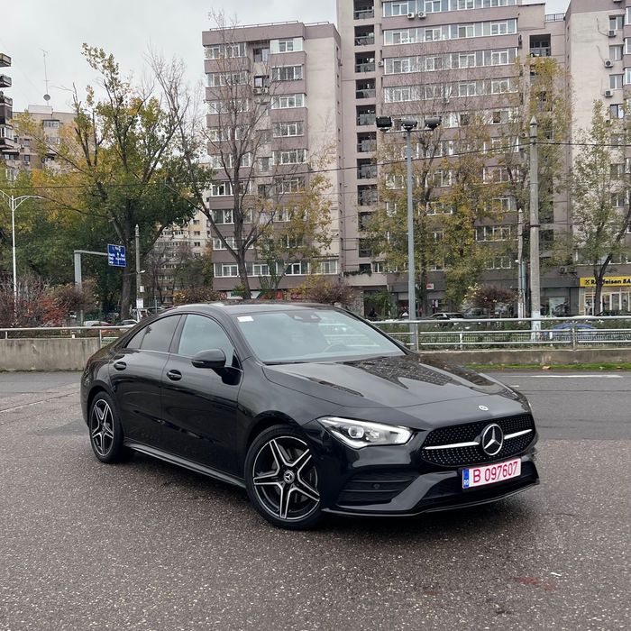 Mercedes-Benz CLA 200 AMG Line  - Benzina 163 CP - impecabila - garantie