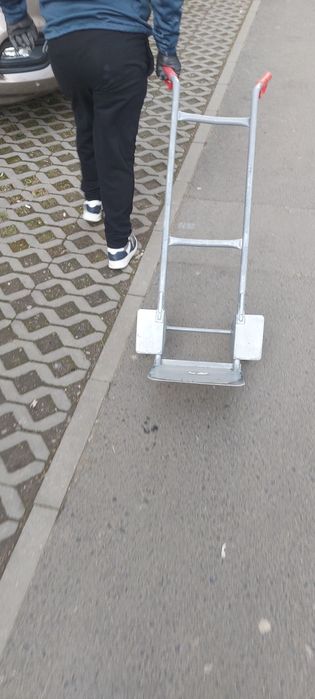 Mutari , Relocari , Transport Marfa , diverse , debarasari mobila ,