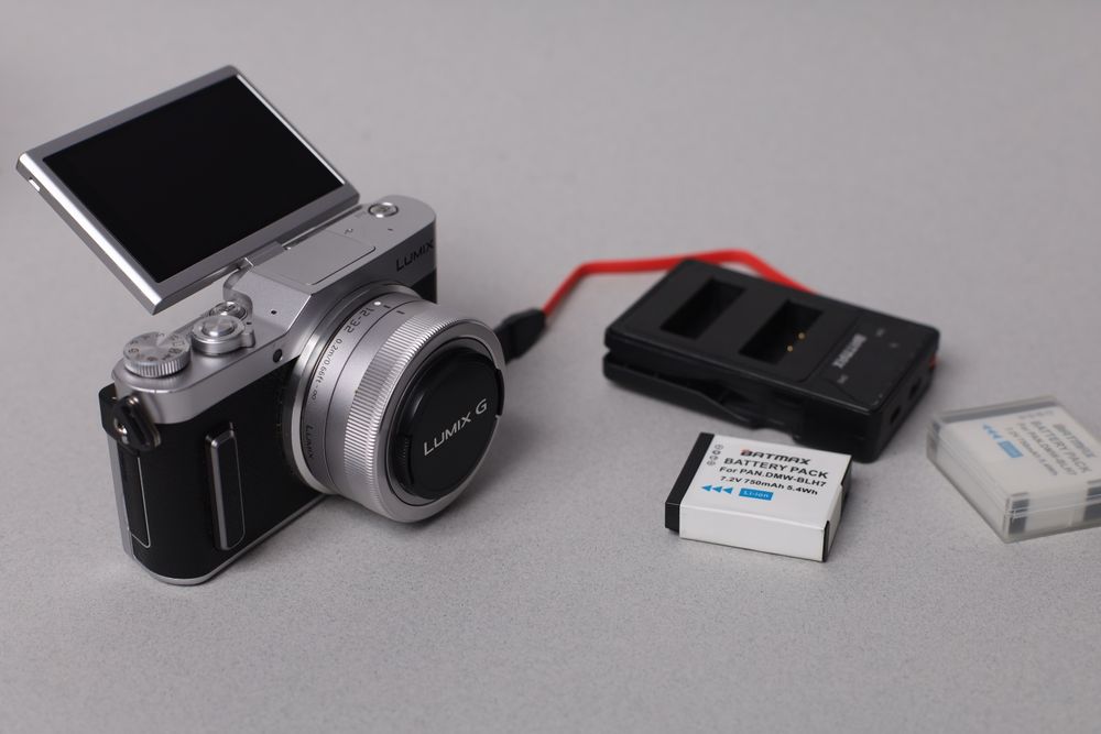 Camera Foto 4K Panasonic Lumix GX880 (GF 10, GF 90)
