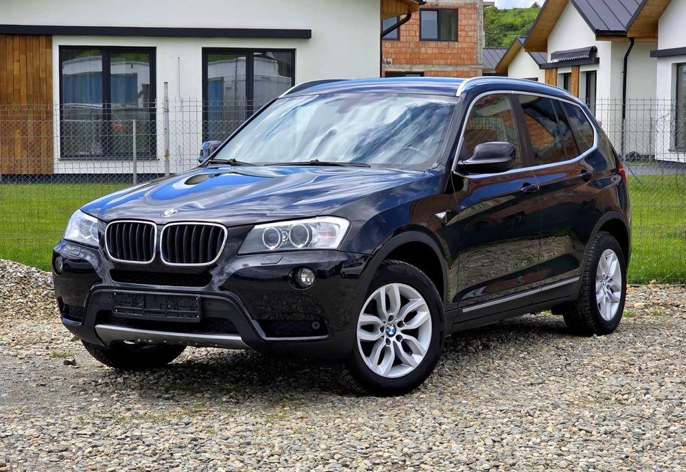 Bmw x3 f25 2.0 184cp/automat/bi-xenon/2013/Navi mare