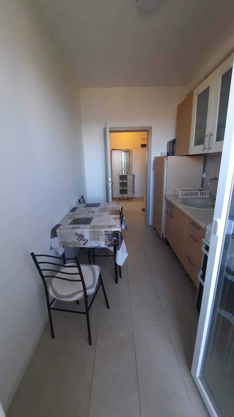 Închiriez apartament 1 camera Giroc