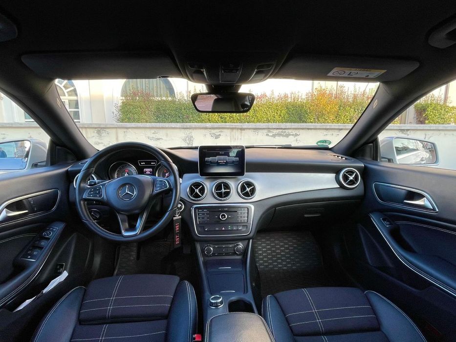 Mercedes CLA 220 sport packing