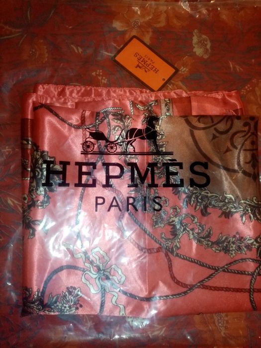 Женский платок, шейный. Hermes.