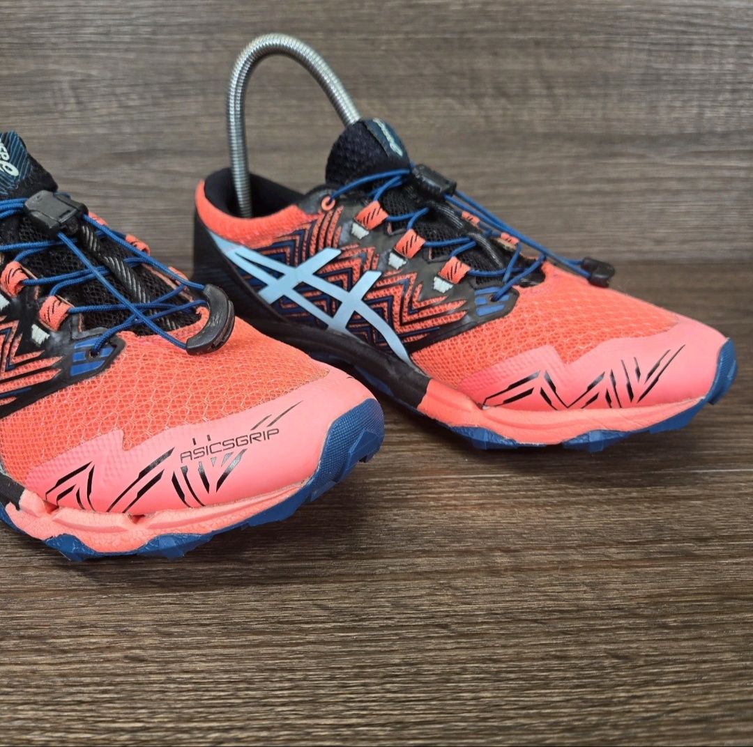 Asics Fuji trabuco trail