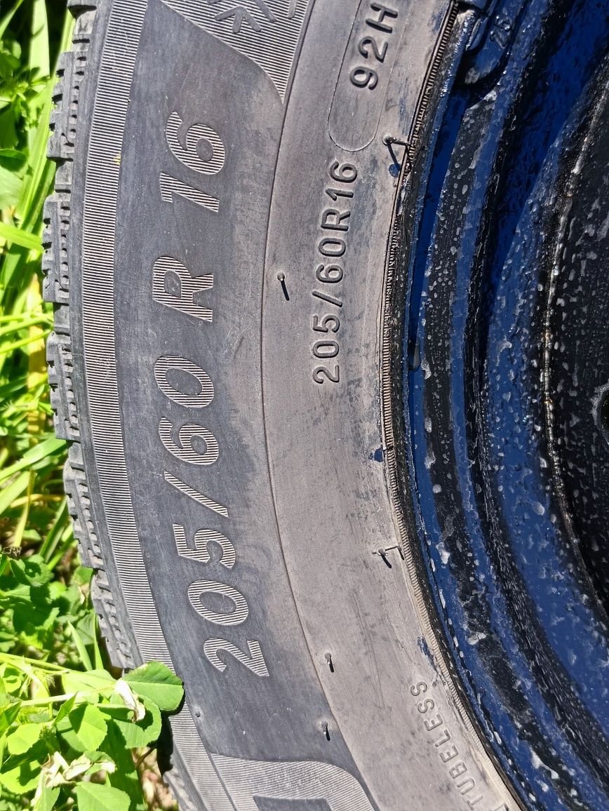 Джанти 16 5х114.3 с зимни гуми Michelin Alpin 6