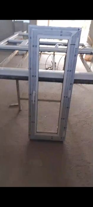 Терезе сатылады размер 136×52 2 штук бар новый трайной стеклопакетімен